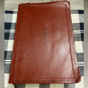 KJV Super Giant Print Reference Bible